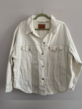 Levi’s Oversized White Denim Jacket Shacket Size XL
